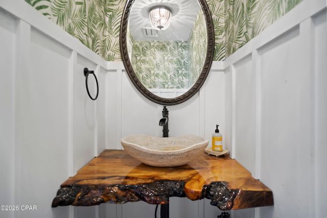 4671 Shankle Drive, Marianna, FL 32446