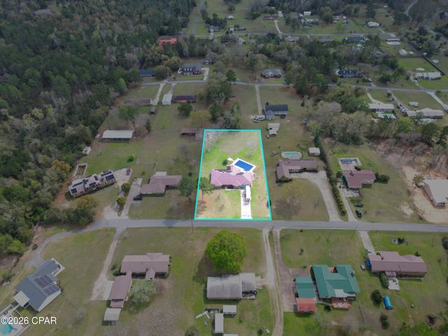 4671 Shankle Drive, Marianna, FL 32446