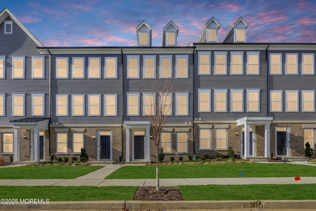 16 Barton Avenue, Oceanport, NJ 07757