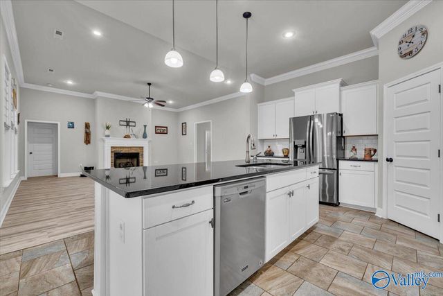 18169 Merlin Drive, Athens, AL 35613