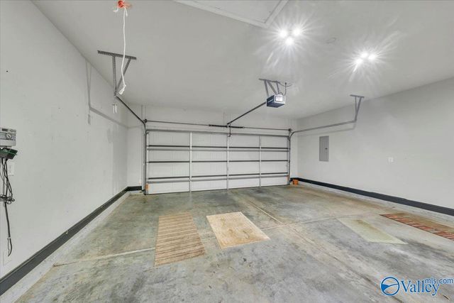 18169 Merlin Drive, Athens, AL 35613