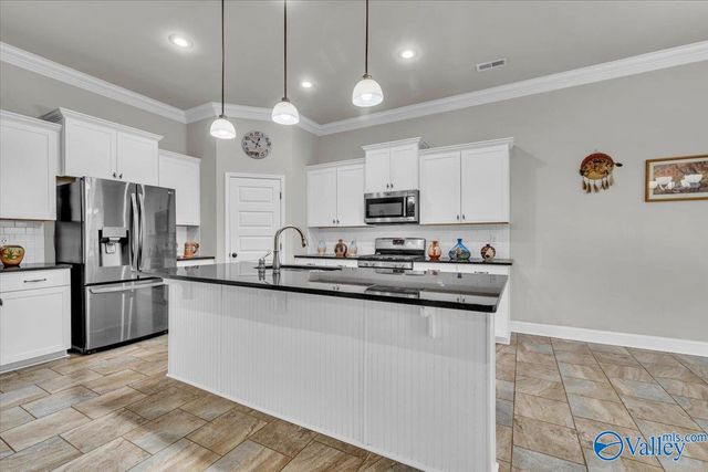 18169 Merlin Drive, Athens, AL 35613