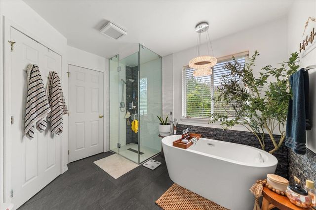 13603 N Mayfair Ln, Spokane, WA 99208
