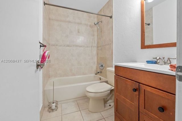 7507 N Ace Rd N, Lake Worth, FL 33467