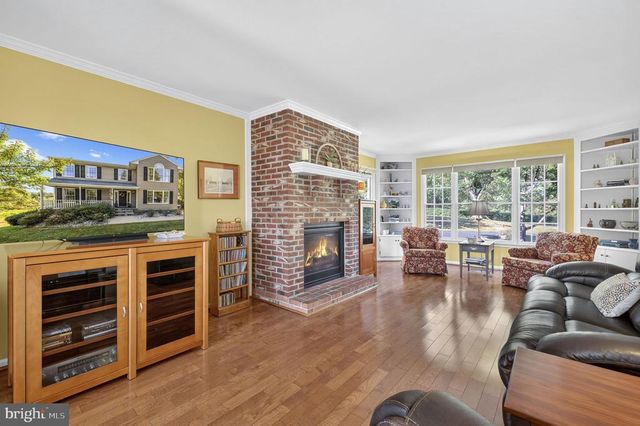 8056 GRIFFINSBURG RD, Boston, VA 22713