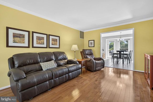 8056 GRIFFINSBURG RD, Boston, VA 22713