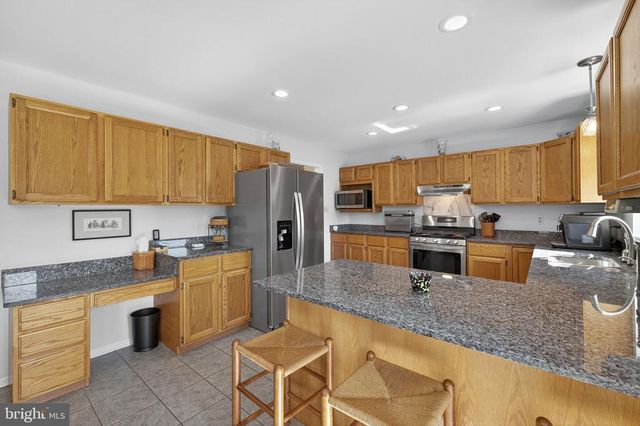 8056 GRIFFINSBURG RD, Boston, VA 22713