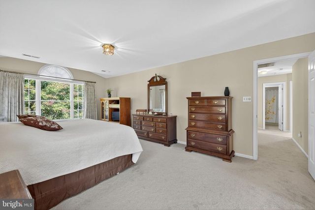 8056 GRIFFINSBURG RD, Boston, VA 22713