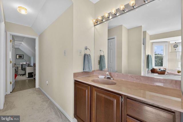 8056 GRIFFINSBURG RD, Boston, VA 22713