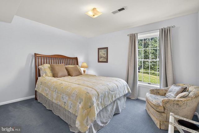 8056 GRIFFINSBURG RD, Boston, VA 22713