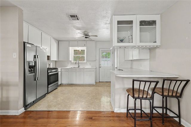 626 Pennington Dr, Corpus Christi, TX 78412