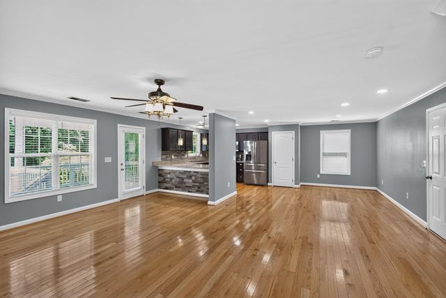 2013 Drummond Drive, Lexington, KY 40511
