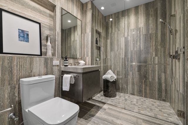 682 Atlantic Ave 38E, Boston, MA 02111