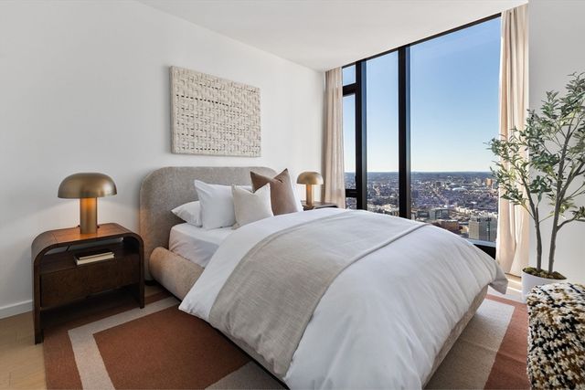 682 Atlantic Ave 38E, Boston, MA 02111