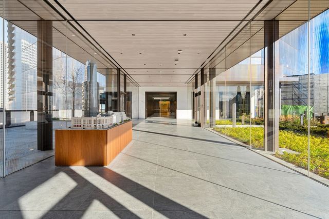 682 Atlantic Ave 38E, Boston, MA 02111