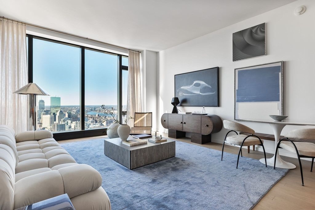 682 Atlantic Ave 38E, Boston, MA 02111