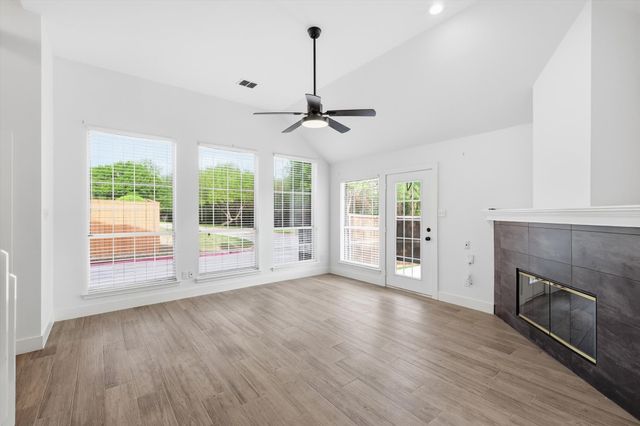 381 Arbor Lane, Euless, TX 76039