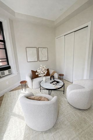 271 Dartmouth St. 2F, Boston, MA 02116