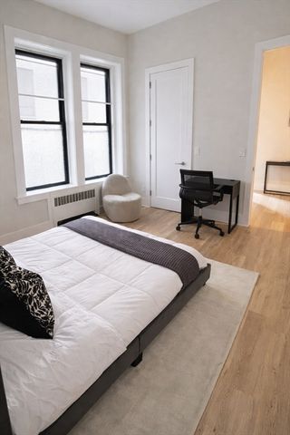 271 Dartmouth St. 2F, Boston, MA 02116