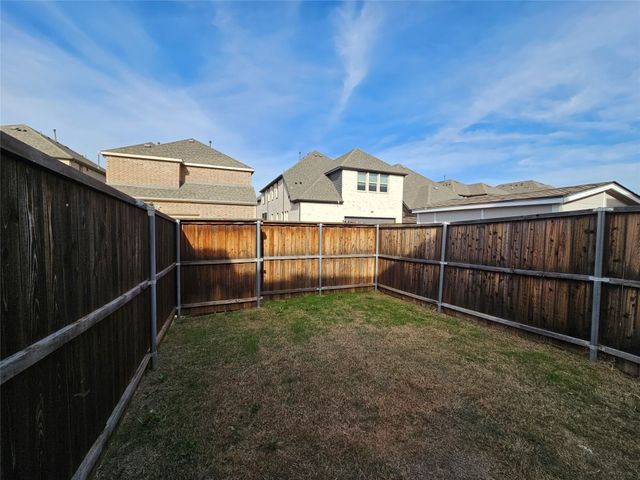 1435 Wittington Place, Farmers Branch, TX 75234