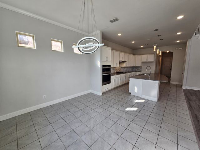 1435 Wittington Place, Farmers Branch, TX 75234