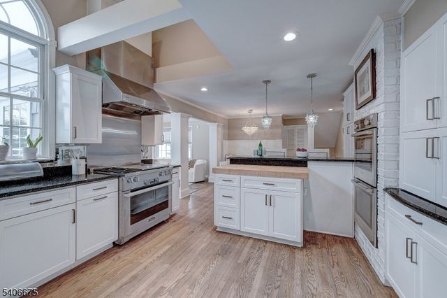 66 Canoe Brook Rd, Millburn Twp., NJ 07078