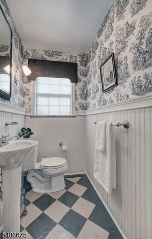 66 Canoe Brook Rd, Millburn Twp., NJ 07078