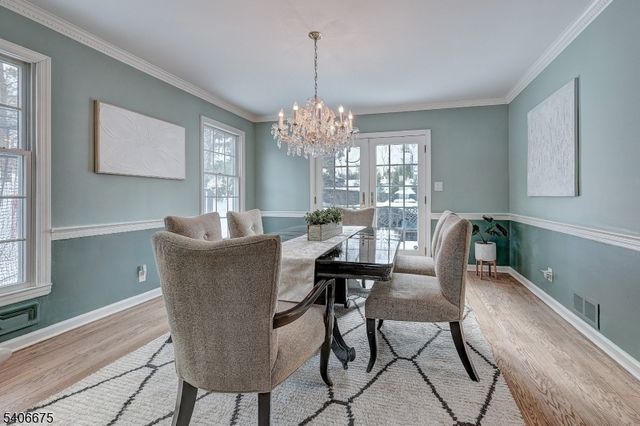 66 Canoe Brook Rd, Millburn Twp., NJ 07078