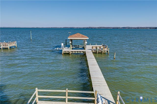 1064 Fort Lowry Ln, Essex, VA 22454