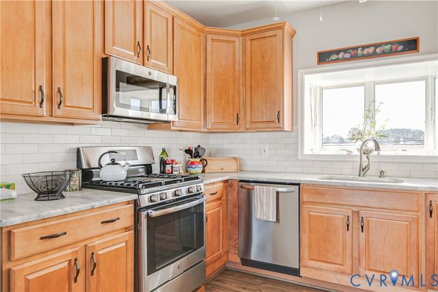 1064 Fort Lowry Ln, Essex, VA 22454