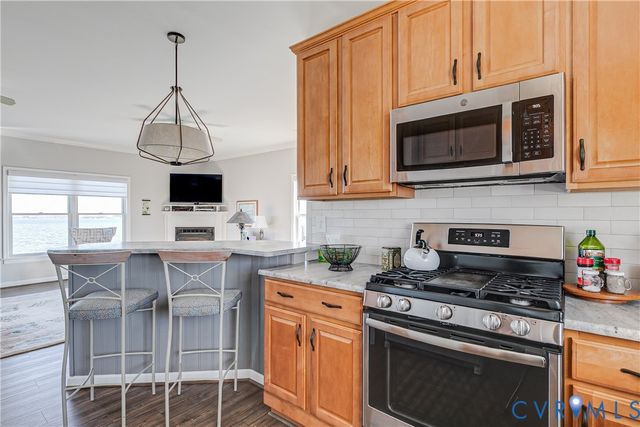 1064 Fort Lowry Ln, Essex, VA 22454