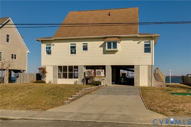 1064 Fort Lowry Ln, Essex, VA 22454