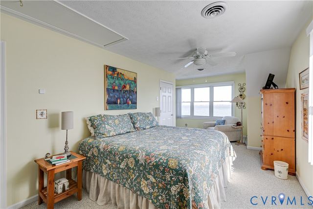 1064 Fort Lowry Ln, Essex, VA 22454