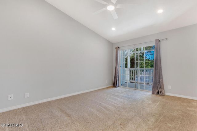 1980 Rory Lane 3, Simi Valley, CA 93063