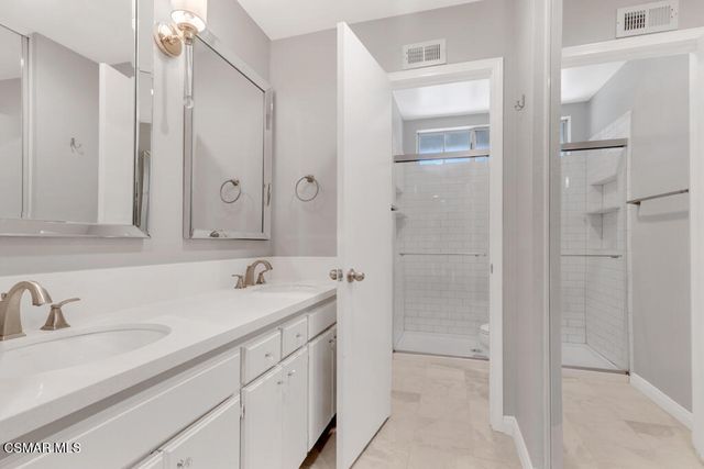 1980 Rory Lane 3, Simi Valley, CA 93063
