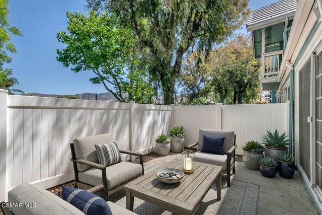 1980 Rory Lane 3, Simi Valley, CA 93063