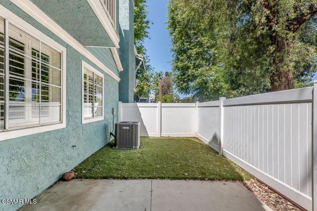 1980 Rory Lane 3, Simi Valley, CA 93063
