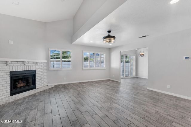1980 Rory Lane 3, Simi Valley, CA 93063