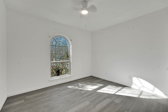 1722 Independence Trail, Grand Prairie, TX 75052