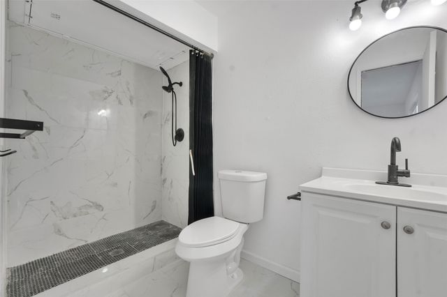 1722 Independence Trail, Grand Prairie, TX 75052