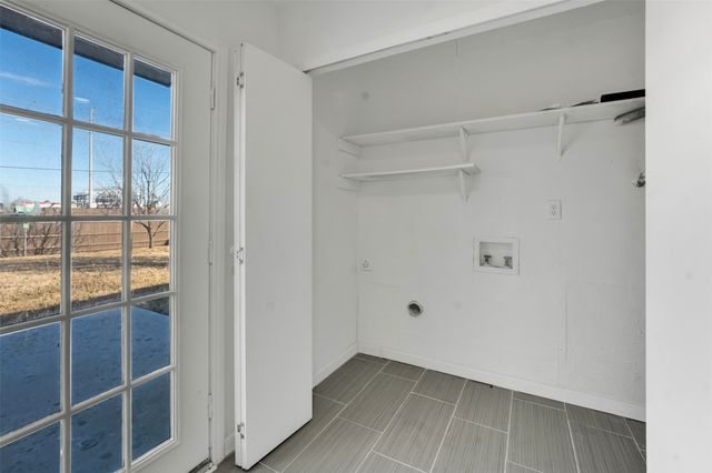 1722 Independence Trail, Grand Prairie, TX 75052