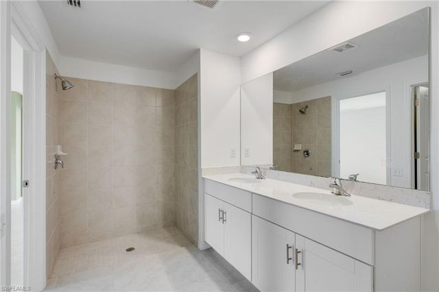 4057 San Clemente CT, North Fort Myers, FL 33917