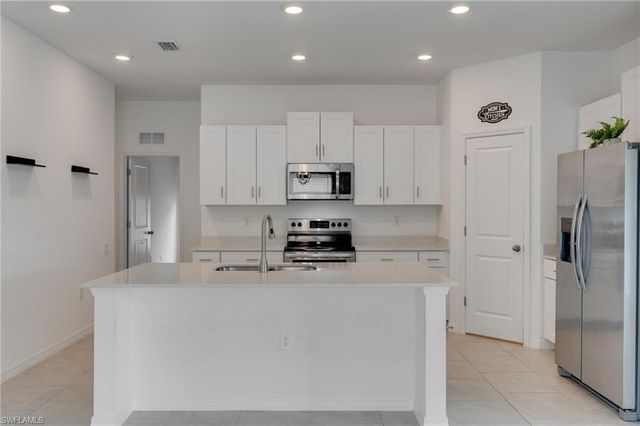 4057 San Clemente CT, North Fort Myers, FL 33917