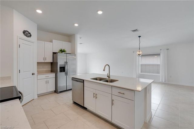 4057 San Clemente CT, North Fort Myers, FL 33917