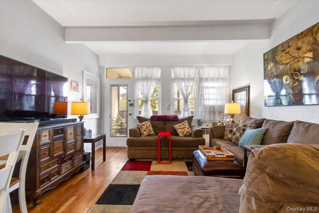 103 Wiltshire Road D11, Scarsdale, NY 10583