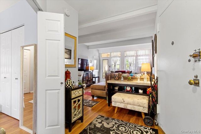 103 Wiltshire Road D11, Scarsdale, NY 10583