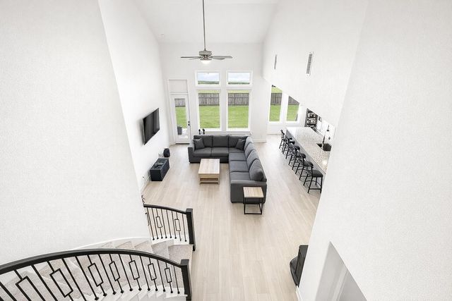 6401 Velvet Leaf LN, Buda, TX 78610