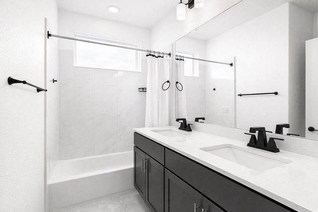 6401 Velvet Leaf LN, Buda, TX 78610