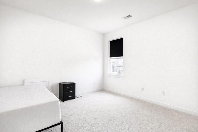 6401 Velvet Leaf LN, Buda, TX 78610