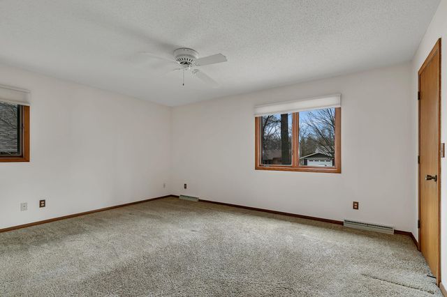 1810 11th Avenue SE, Saint Cloud, MN 56304